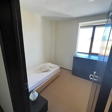 велика гардън - акация 6 * Lozenets