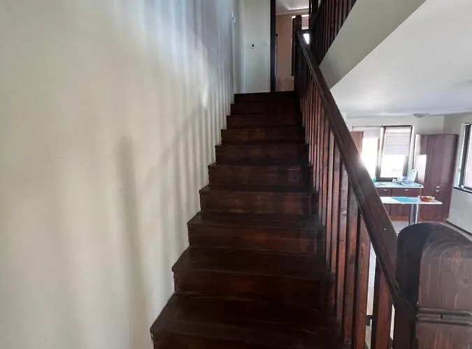 велика гардън - акация 6 Villa