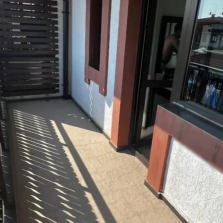 велика гардън - акация 6 Villa